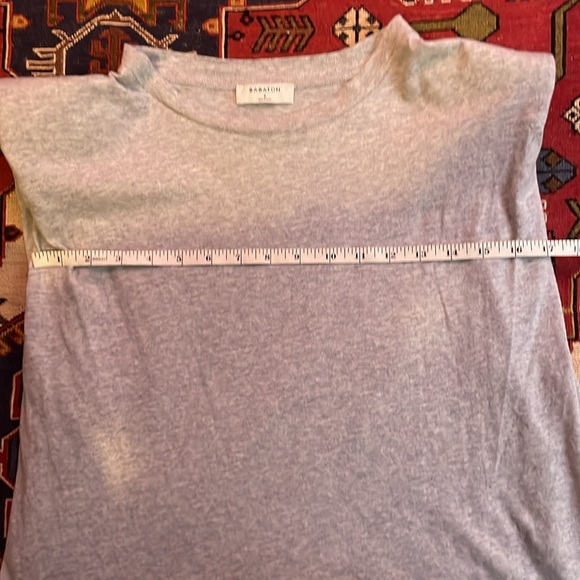 Babaton | S Small Light Gray Shoulder Pad Tank Shirt Aritzia - Picture 3 of 8